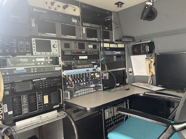 ENG Van #587 - 6